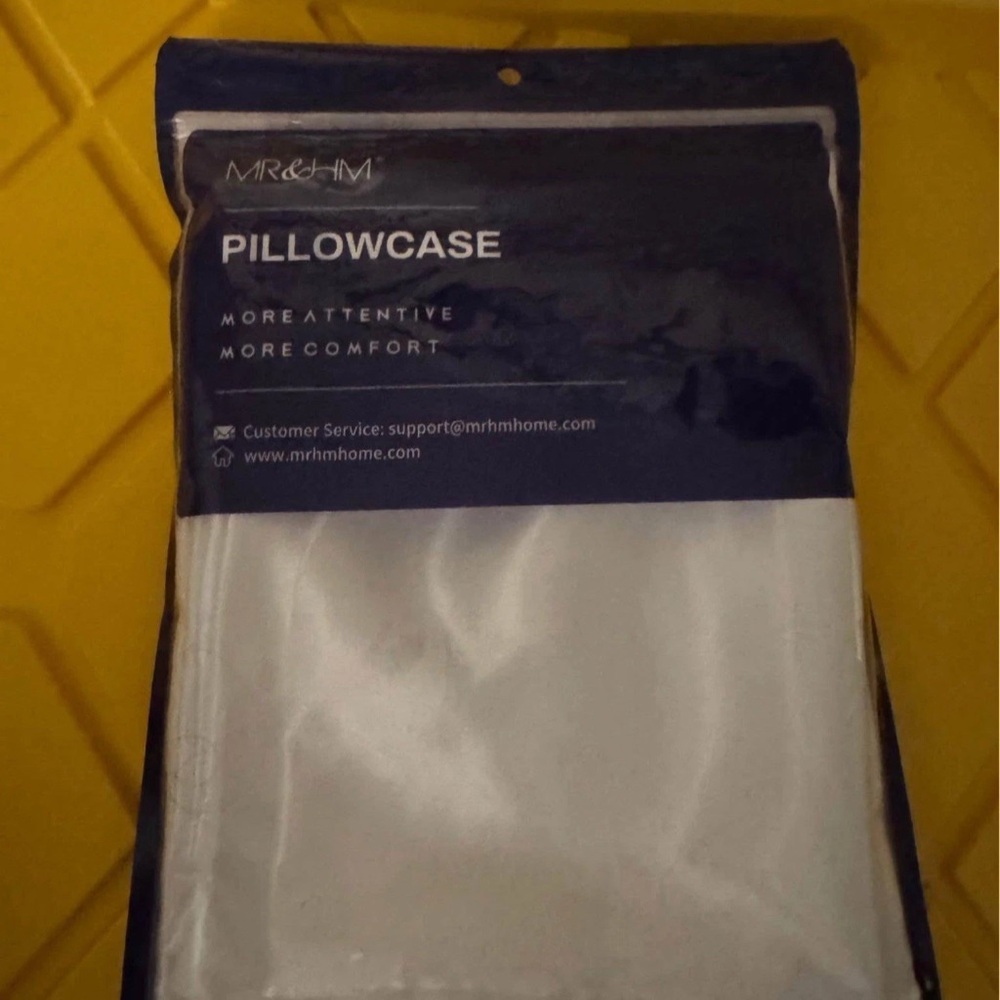 White Silk Satin Pillowcases (Queen)